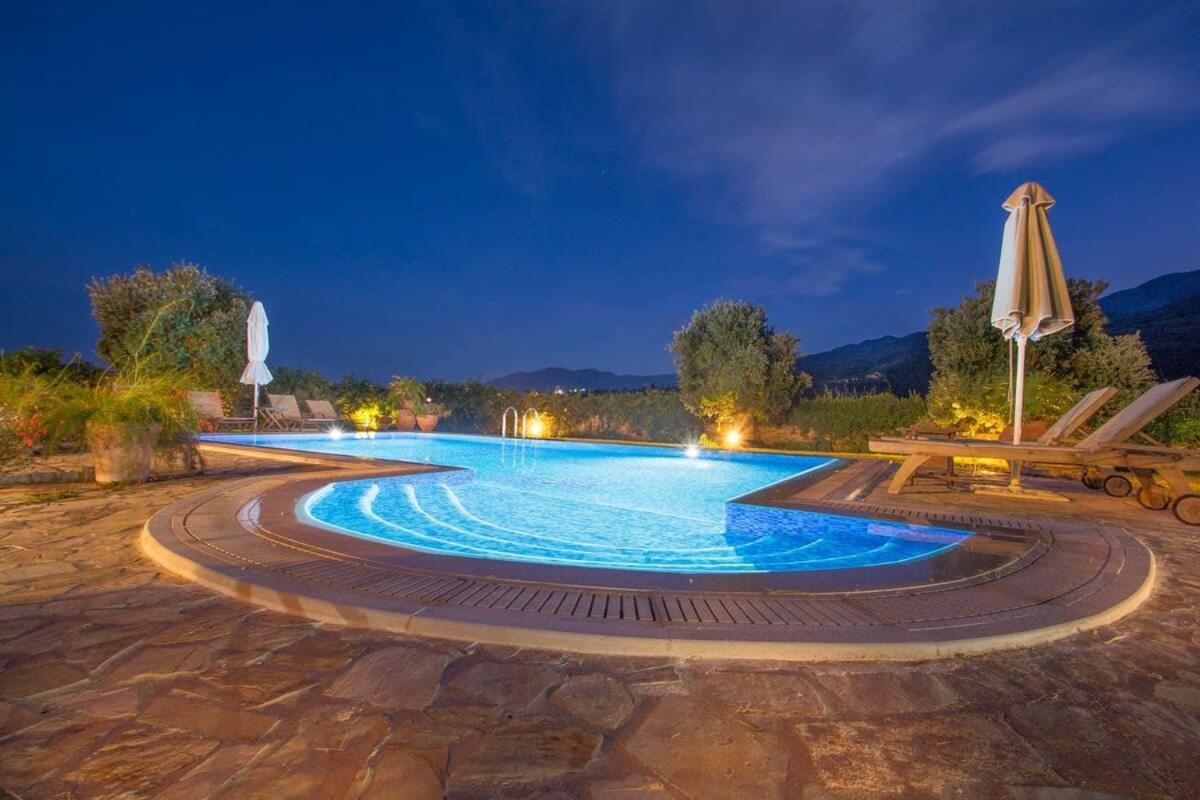 Chania Secluded Gem - Kallithea Private Pool Villa Pemonia 외부 사진