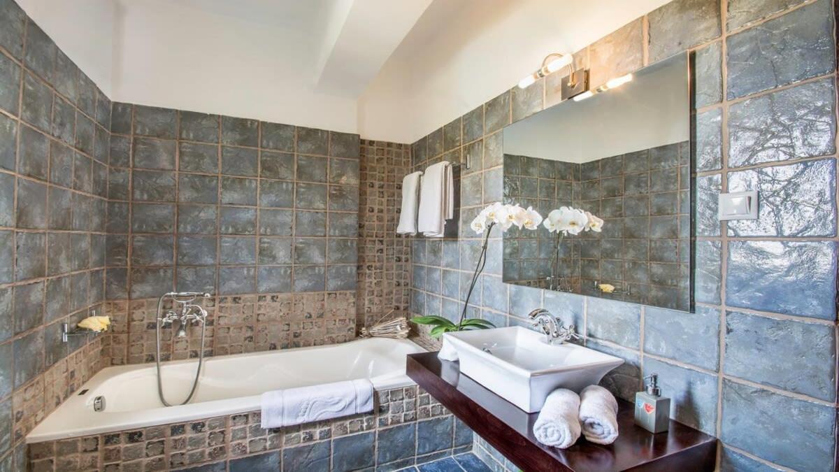 Chania Secluded Gem - Kallithea Private Pool Villa Pemonia 외부 사진